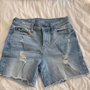 a.n.a Women's Distressed Light Blue Jean Shorts